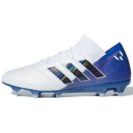 Adidas: Белые кеды 