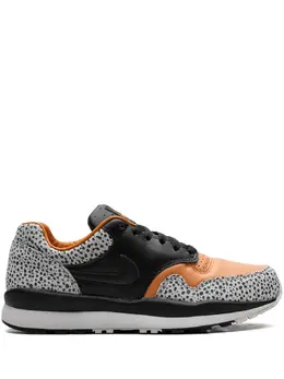 Nike: Чёрные кроссовки  Air Safari