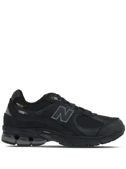 New Balance: Чёрные кроссовки  2002R