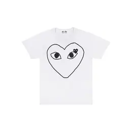 Comme des Garcons PLAY: Чёрная футболка  Heart