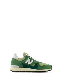 New Balance: Зелёные кроссовки 