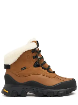 UGG: Ботинки 