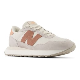 New Balance: Белые кроссовки  237