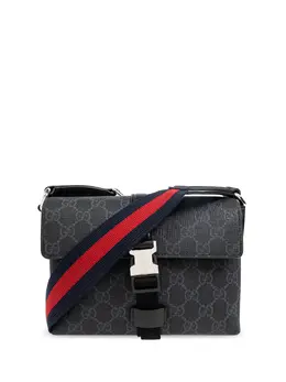 Gucci: Чёрная сумка  GG