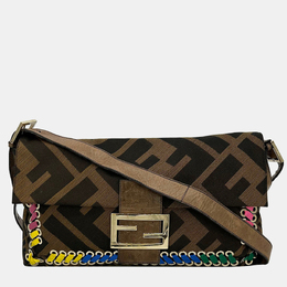 Fendi: Радужная сумка  Baguette