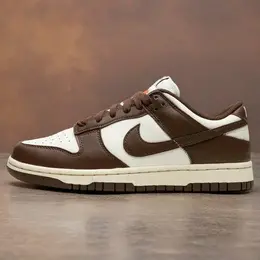 NIKE: Коричневые кроссовки  Dunk Low