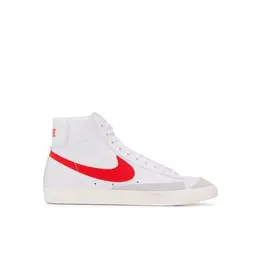 NIKE: Серебристые кроссовки  Blazer Mid 77 Vintage