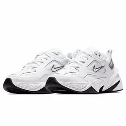 NIKE: Белые кроссовки  M2K Tekno