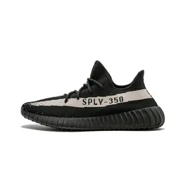 ADIDAS YEEZY: Чёрные кроссовки 