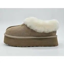 UGG: Бежевые угги 