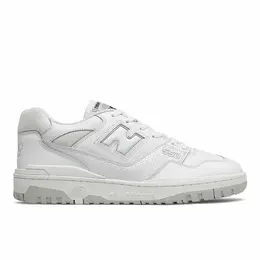 New Balance: Белые кроссовки  550