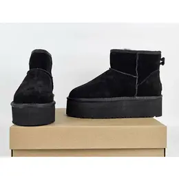 UGG: Чёрные угги 