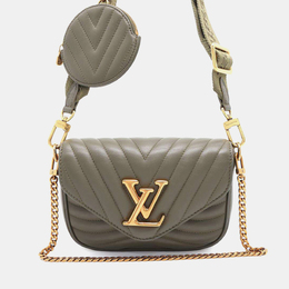 Louis Vuitton: Зелёная сумка  Pochette