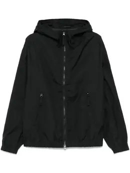 Stone Island: Чёрная куртка 