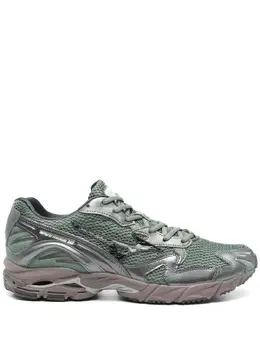 Mizuno: Зелёные кроссовки 