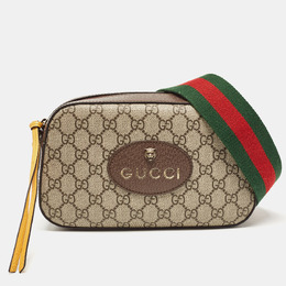 Gucci: Бежевая сумка  GG Supreme