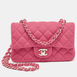 Chanel: Розовая сумка 