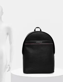 Tommy Hilfiger: Чёрный рюкзак 