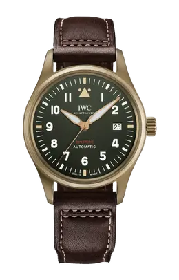 Iwc Schaffhausen: Часы  Pilot's