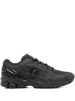 New Balance: Чёрные кроссовки 