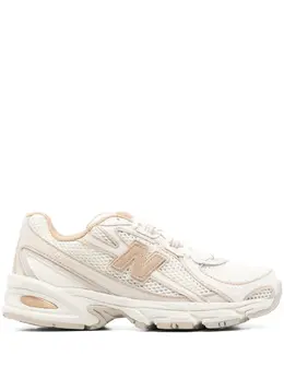 New Balance: Светлые кроссовки 