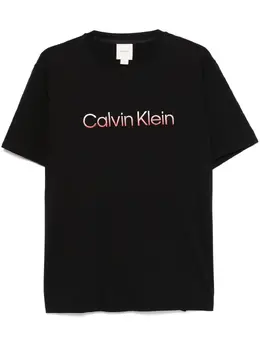 Calvin Klein: Чёрная футболка 