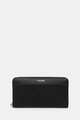 Calvin Klein: Чёрный кошелёк 
