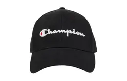 Champion: Чёрная кепка 