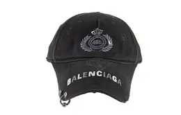 Balenciaga: Чёрная кепка 