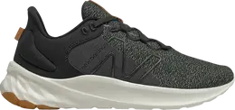 New Balance: Чёрные кроссовки  Fresh Foam