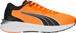 PUMA: Оранжевые кроссовки  Ultra