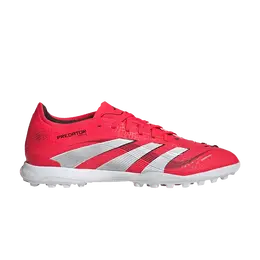 Adidas: Красные кроссовки  Predator