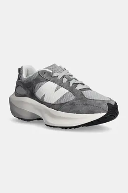 New Balance: Серые кроссовки 