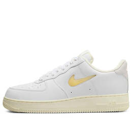 Nike: Белые кроссовки  Air Force 1