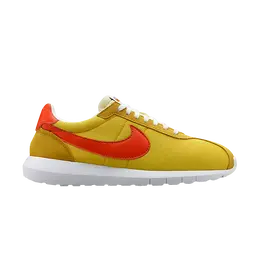 Nike: Жёлтые кроссовки 