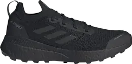 Adidas: Чёрные кроссовки  Terrex
