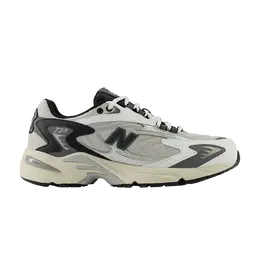 New Balance: Серые кроссовки 