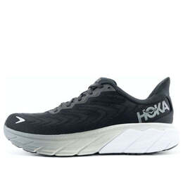 Hoka One One: Чёрные кроссовки 