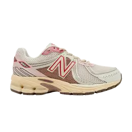 New Balance: Серые кроссовки 