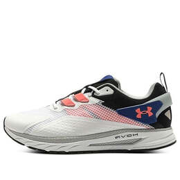 Under Armour: Белые кроссовки  HOVR