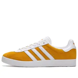 Adidas: Жёлтые кроссовки 