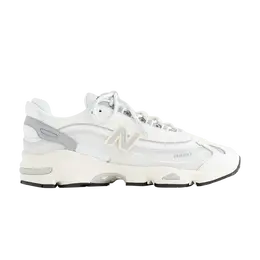 New Balance: Белые кроссовки 