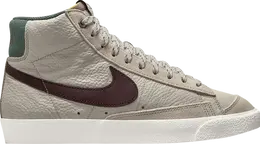 Nike: Зелёные кроссовки  Blazer Mid 77