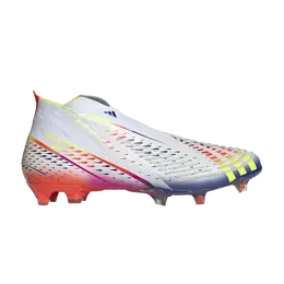Adidas: Белые кроссовки  Predator
