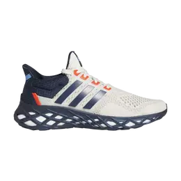 Adidas: Белые кроссовки  UltraBoost DNA
