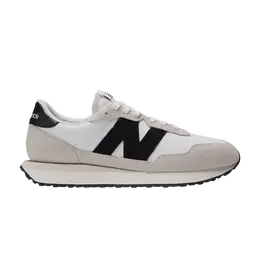 New Balance: Белые кроссовки  237
