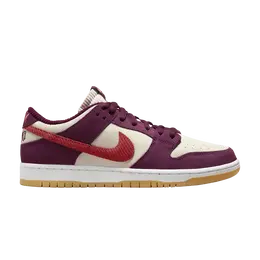 Nike: Красные кроссовки  Dunk Low