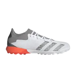Adidas: Белые кроссовки  Predator
