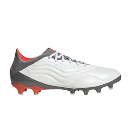 Adidas: Белые кроссовки  Copa