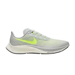 Nike: Серые кроссовки  Air Zoom Pegasus 37